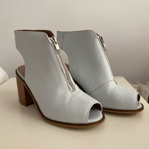 Aldo Sandal NWT SZ 6
